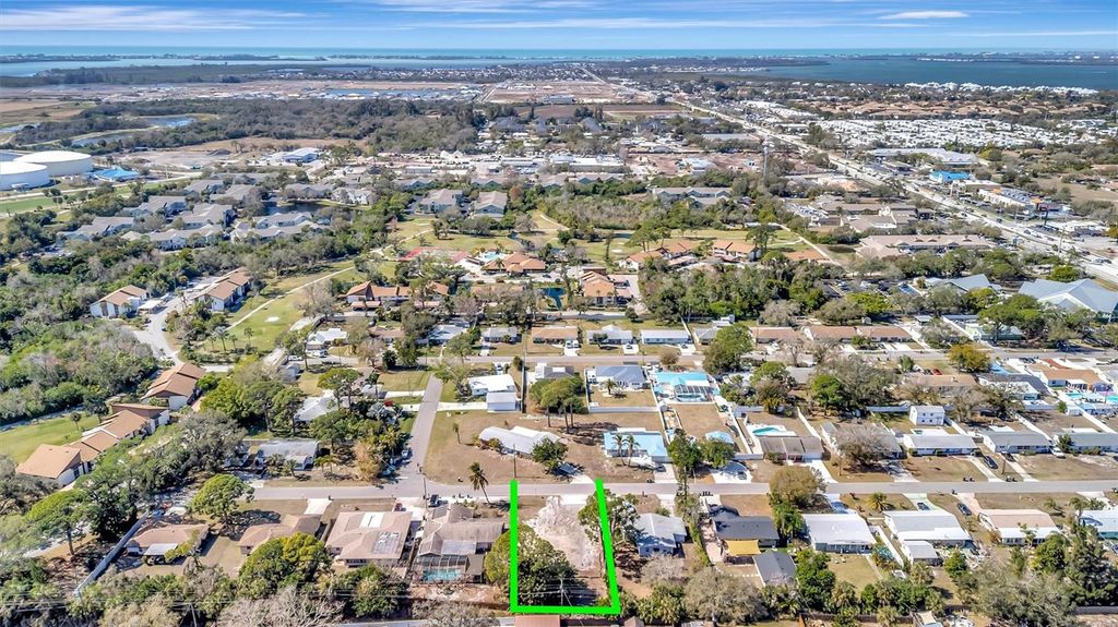 Image 9 of property listing at 4519 60TH STREET W, Bradenton, FL 34210