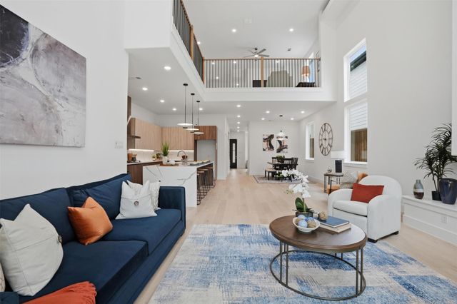 617 Parkview Avenue, Dallas, TX 75223
