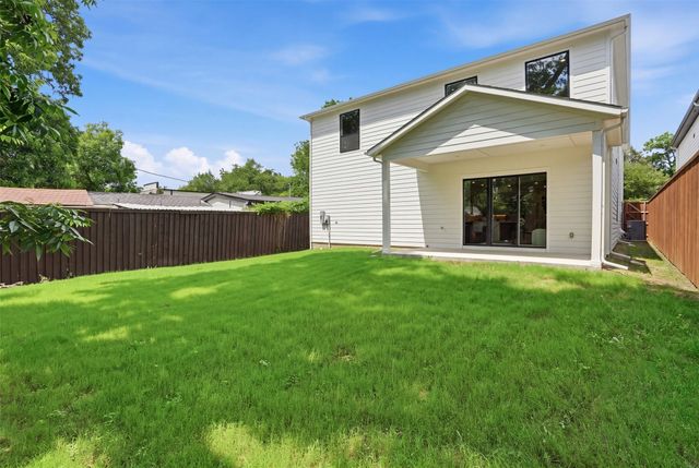 617 Parkview Avenue, Dallas, TX 75223