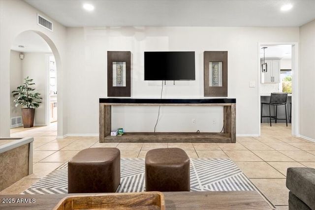 6547 E Voltaire Avenue, Scottsdale, AZ 85254