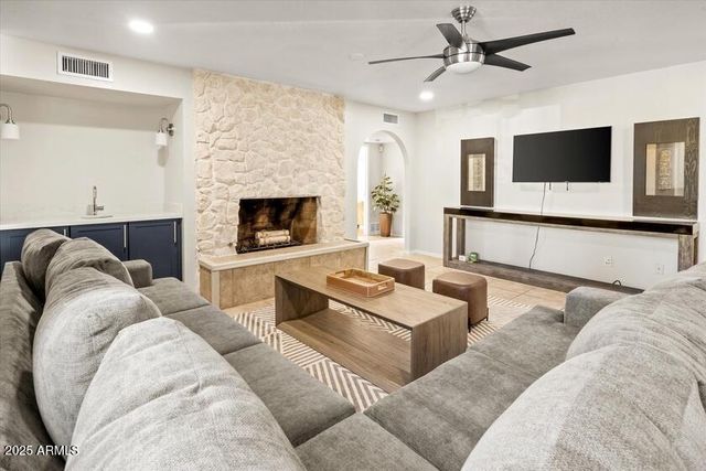 6547 E Voltaire Avenue, Scottsdale, AZ 85254