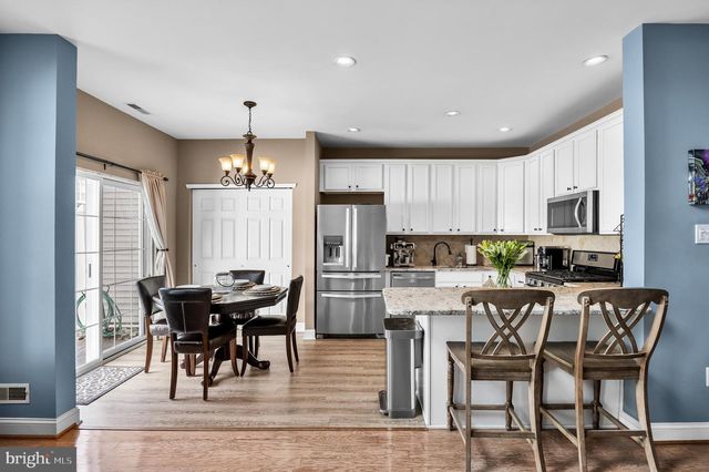 106 WEAVER DR, Marlton, NJ 08053