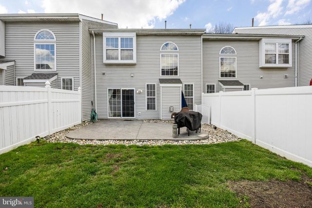 106 WEAVER DR, Marlton, NJ 08053