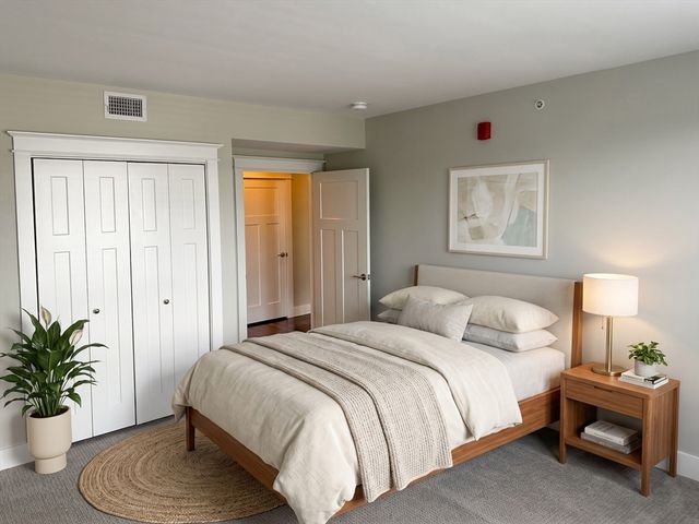 978 Worcester 310, Wellesley, MA 02482