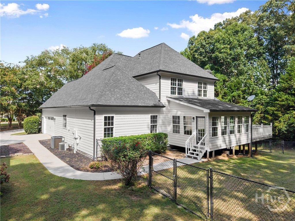 Image 5 of property listing at 41 Doster Crest Road, Jefferson, GA 30549