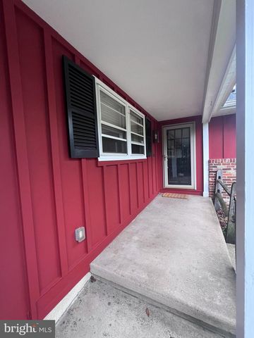 1768 LARK LN, Cherry Hill, NJ 08003