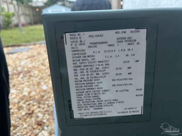 3248 Fernwood Dr, Gulf Breeze, FL 32563