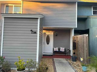 3248 Fernwood Dr, Gulf Breeze, FL 32563