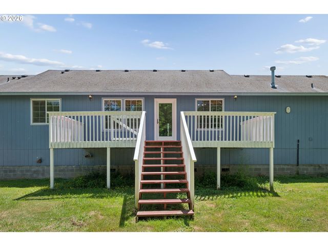 1288 CHERRY St, Vernonia, OR 97064