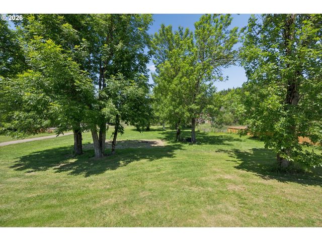 1288 CHERRY St, Vernonia, OR 97064