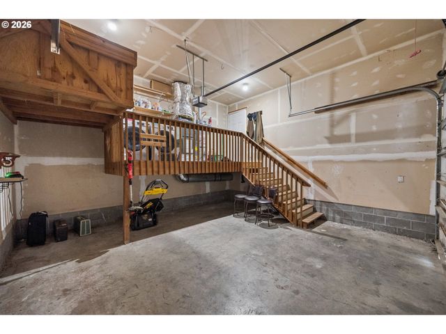 1288 CHERRY St, Vernonia, OR 97064