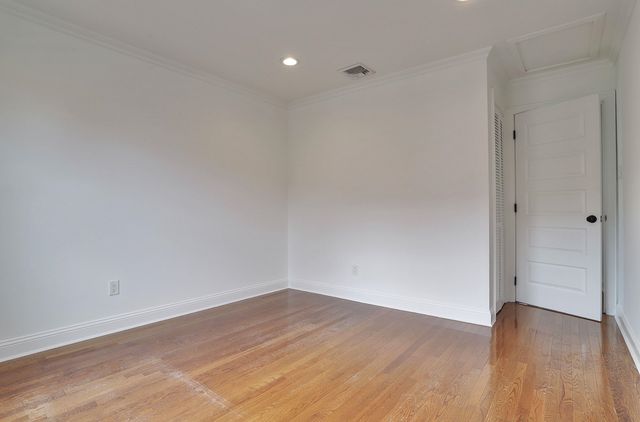 662 TEN EYCK AVE, Lyndhurst, NJ 07071