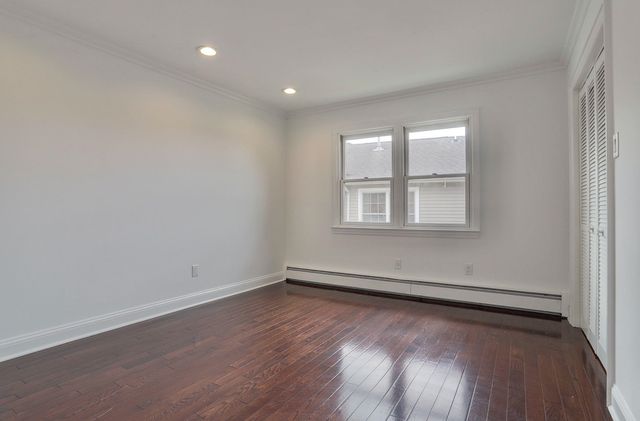 662 TEN EYCK AVE, Lyndhurst, NJ 07071