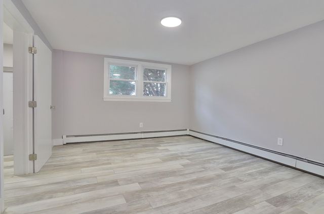 662 TEN EYCK AVE, Lyndhurst, NJ 07071