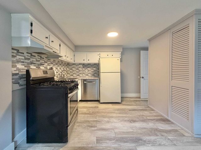 662 TEN EYCK AVE, Lyndhurst, NJ 07071