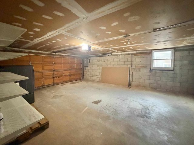 662 TEN EYCK AVE, Lyndhurst, NJ 07071