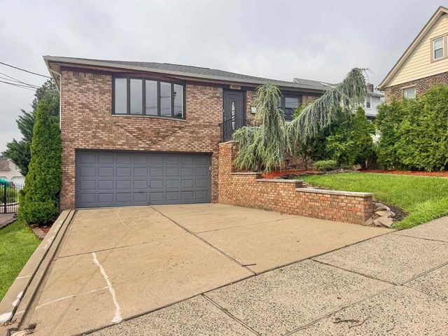 662 TEN EYCK AVE, Lyndhurst, NJ 07071