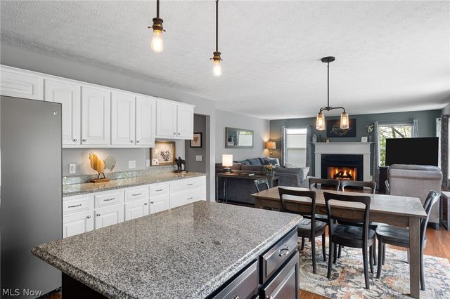 546 Brookstone Court, Copley, OH 44321