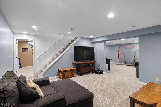 546 Brookstone Court, Copley, OH 44321