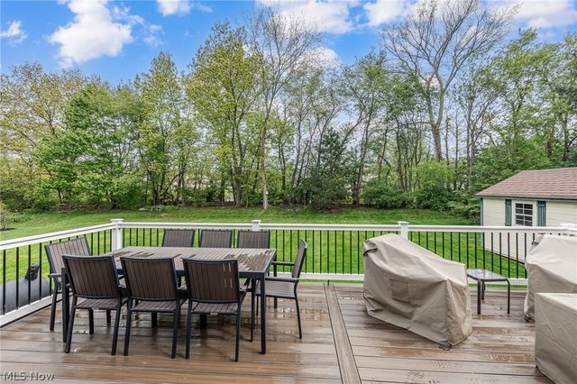 546 Brookstone Court, Copley, OH 44321