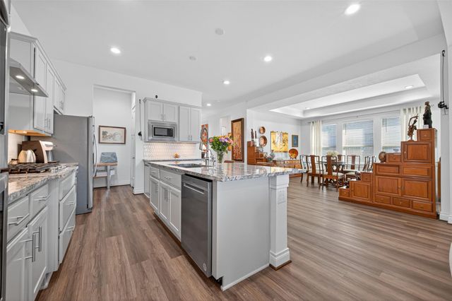 6014 Henry Hamlet Drive, Conroe, TX 77304