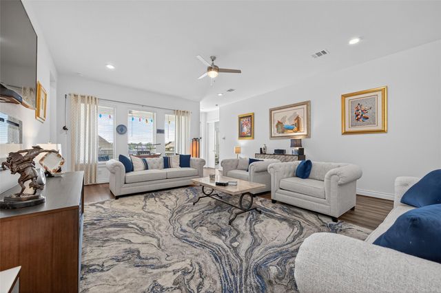 6014 Henry Hamlet Drive, Conroe, TX 77304