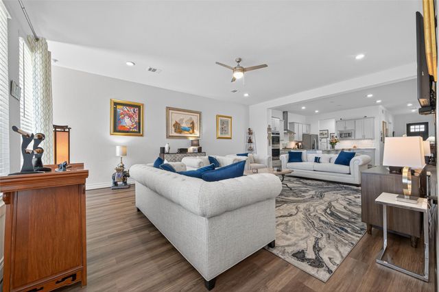 6014 Henry Hamlet Drive, Conroe, TX 77304