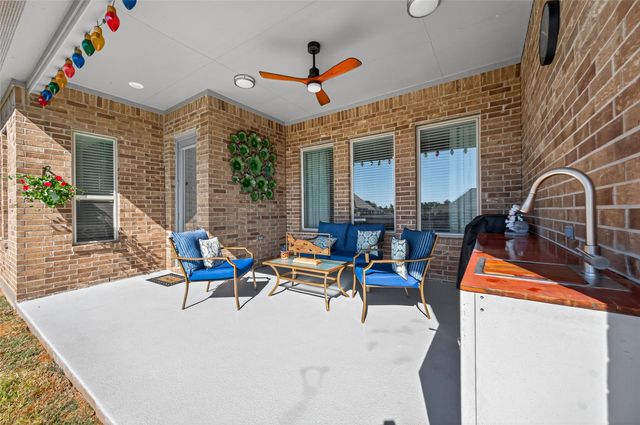 6014 Henry Hamlet Drive, Conroe, TX 77304