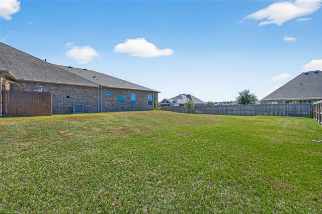 6014 Henry Hamlet Drive, Conroe, TX 77304