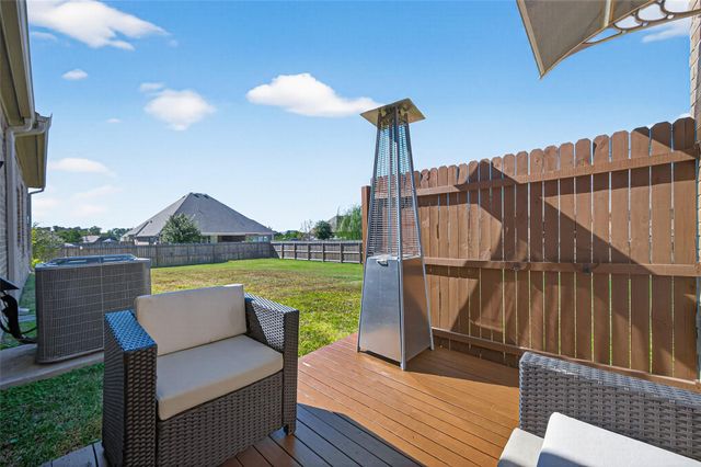 6014 Henry Hamlet Drive, Conroe, TX 77304