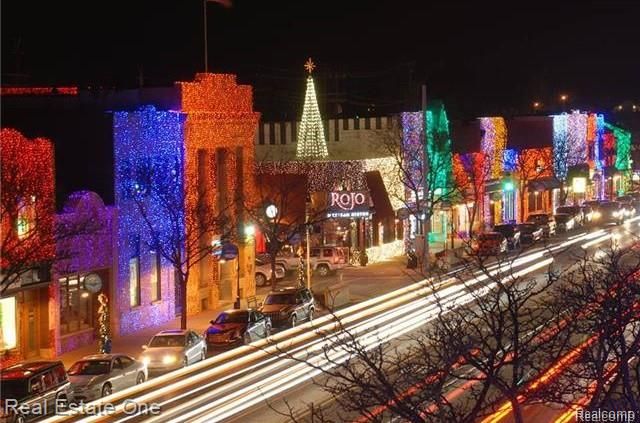 753 Medinah Drive, Rochester Hills, MI 48309