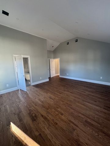 12 Bronx Road, Boston, MA 02132