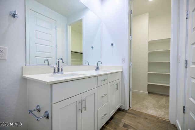 8149 E PETUNIA Avenue 1072, Mesa, AZ 85212