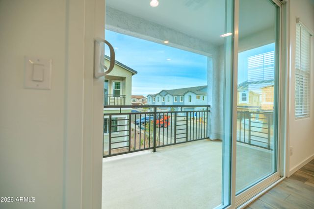 8149 E PETUNIA Avenue 1072, Mesa, AZ 85212