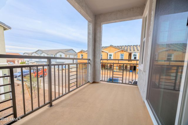 8149 E PETUNIA Avenue 1072, Mesa, AZ 85212