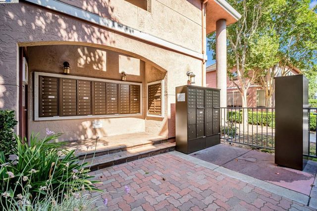 3695 Stevenson Blvd E206, Fremont, CA 94538