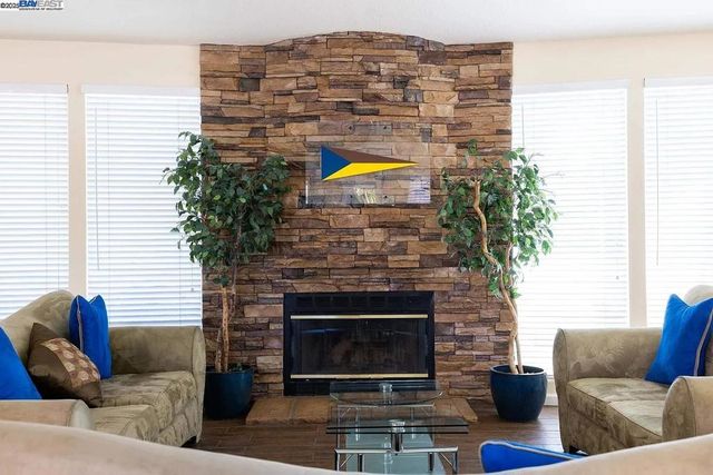 3695 Stevenson Blvd E206, Fremont, CA 94538