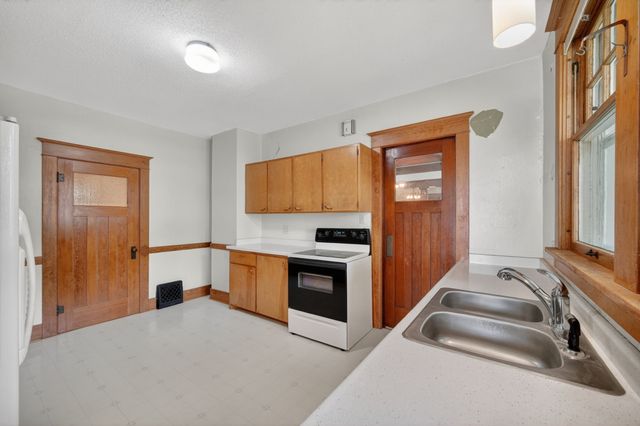 406 W State Street, Jefferson, IA 50129