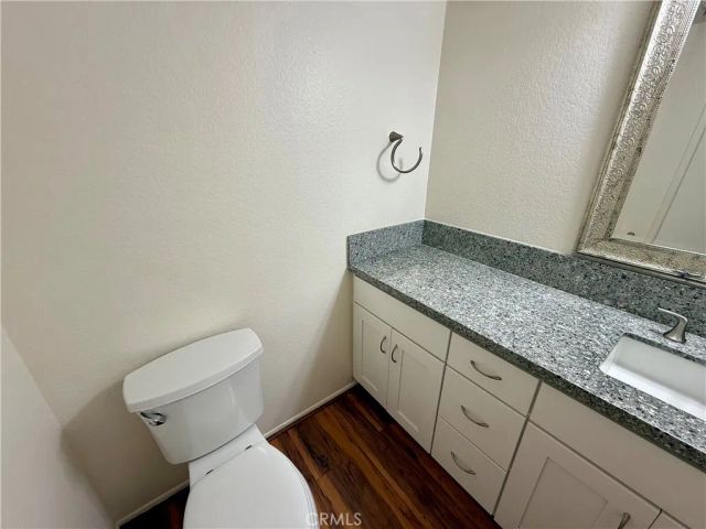 16 Moonlight, Irvine, CA 92603