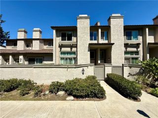 16 Moonlight, Irvine, CA 92603