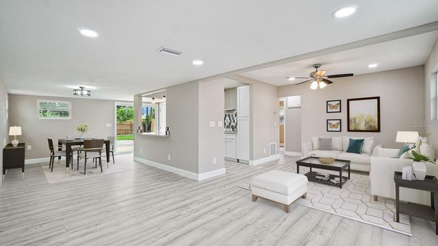 5135 NEWTON AVENUE S, Gulfport, FL 33707