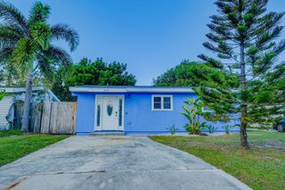 5135 NEWTON AVENUE S, Gulfport, FL 33707