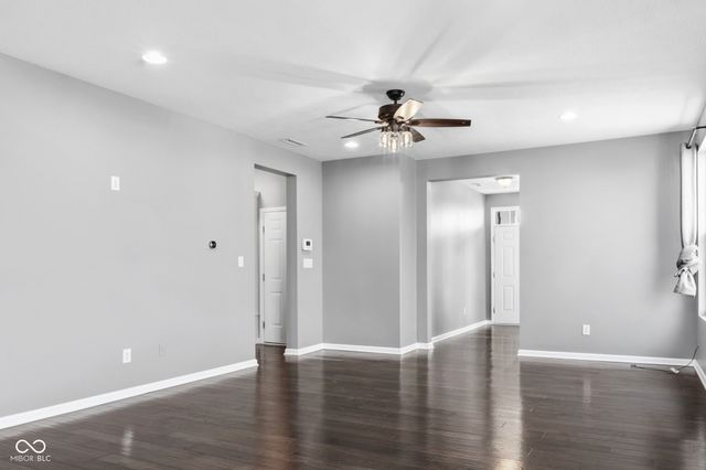 6258 Colonial Drive, Whitestown, IN 46075