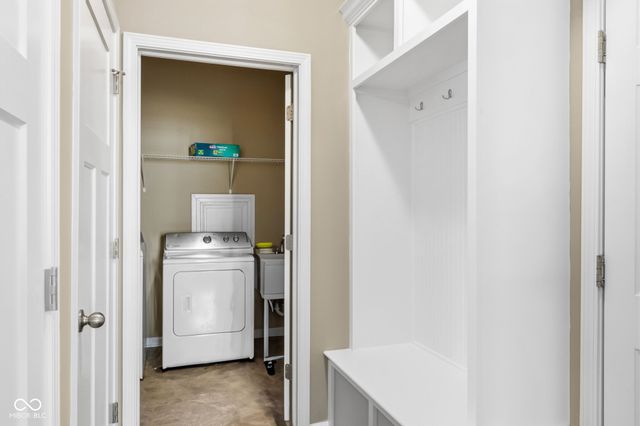 6258 Colonial Drive, Whitestown, IN 46075