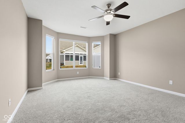 6258 Colonial Drive, Whitestown, IN 46075