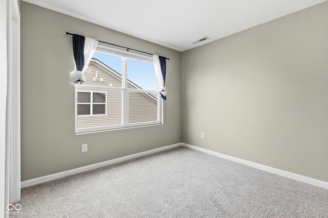 6258 Colonial Drive, Whitestown, IN 46075