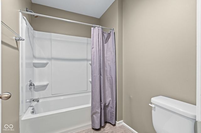 6258 Colonial Drive, Whitestown, IN 46075