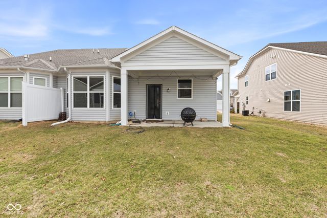 6258 Colonial Drive, Whitestown, IN 46075