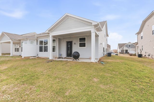 6258 Colonial Drive, Whitestown, IN 46075