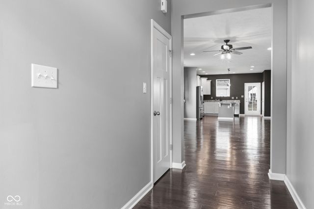 6258 Colonial Drive, Whitestown, IN 46075